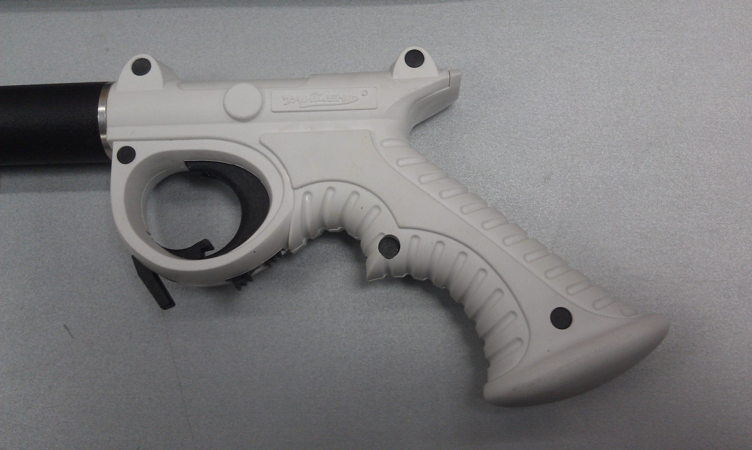 Рукоятка Для Ружья Таймень Без Регулятора В Сборе У